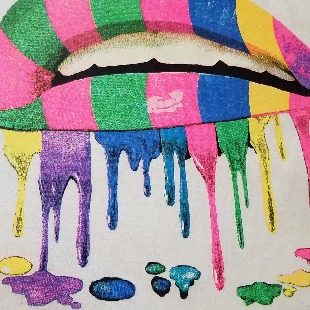 Drip Lips - Picture 4 of 5